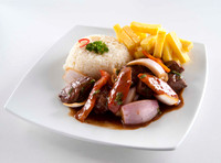 12. Lomo saltado