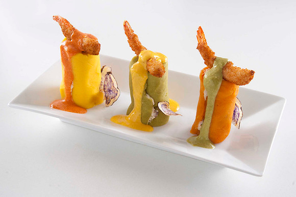 06 El trio de causa-03