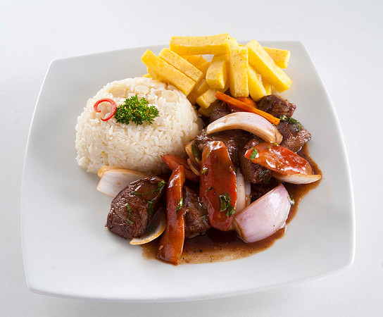 12. Lomo saltado-02