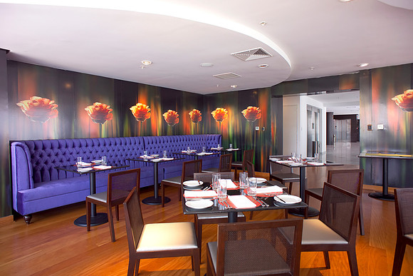 RADISSON
