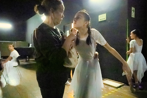 MUNI. BALLET-0183-topaz-faceai-denoiseraw-sharpen