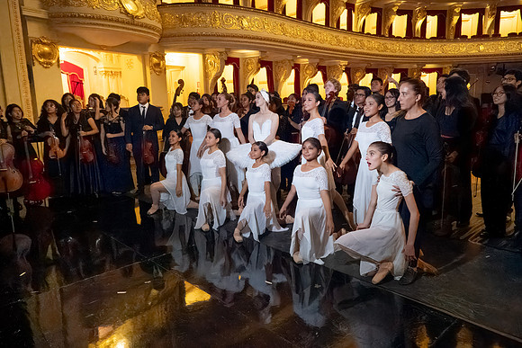 MUNI. BALLET-0044-topaz-faceai-denoiseraw-sharpen