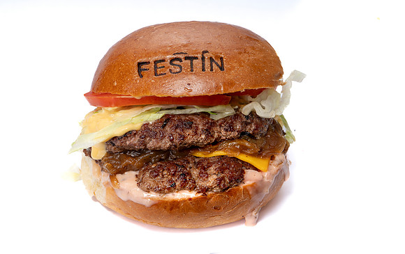 FESTIN8357