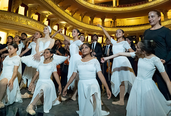 MUNI. BALLET-0944-topaz-faceai-denoiseraw-sharpen