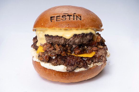 FESTIN8343