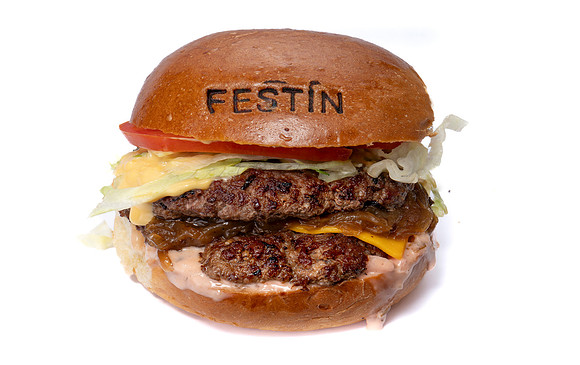 FESTIN8354