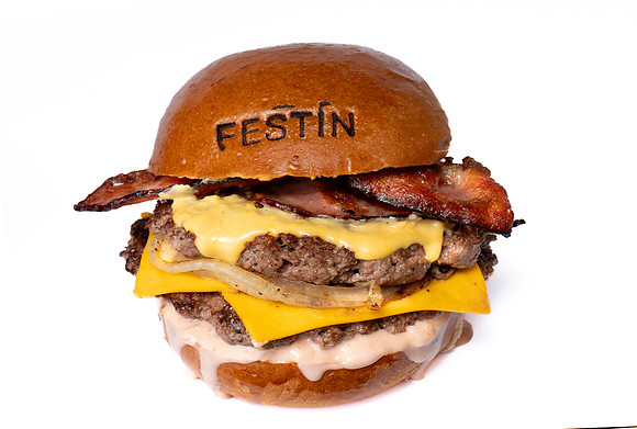 FESTIN8397
