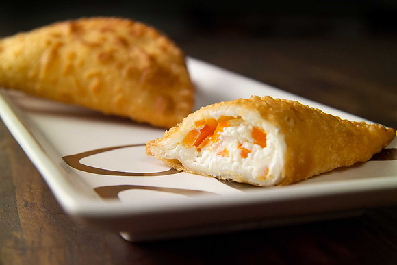 enpanaditas de queso con aji@